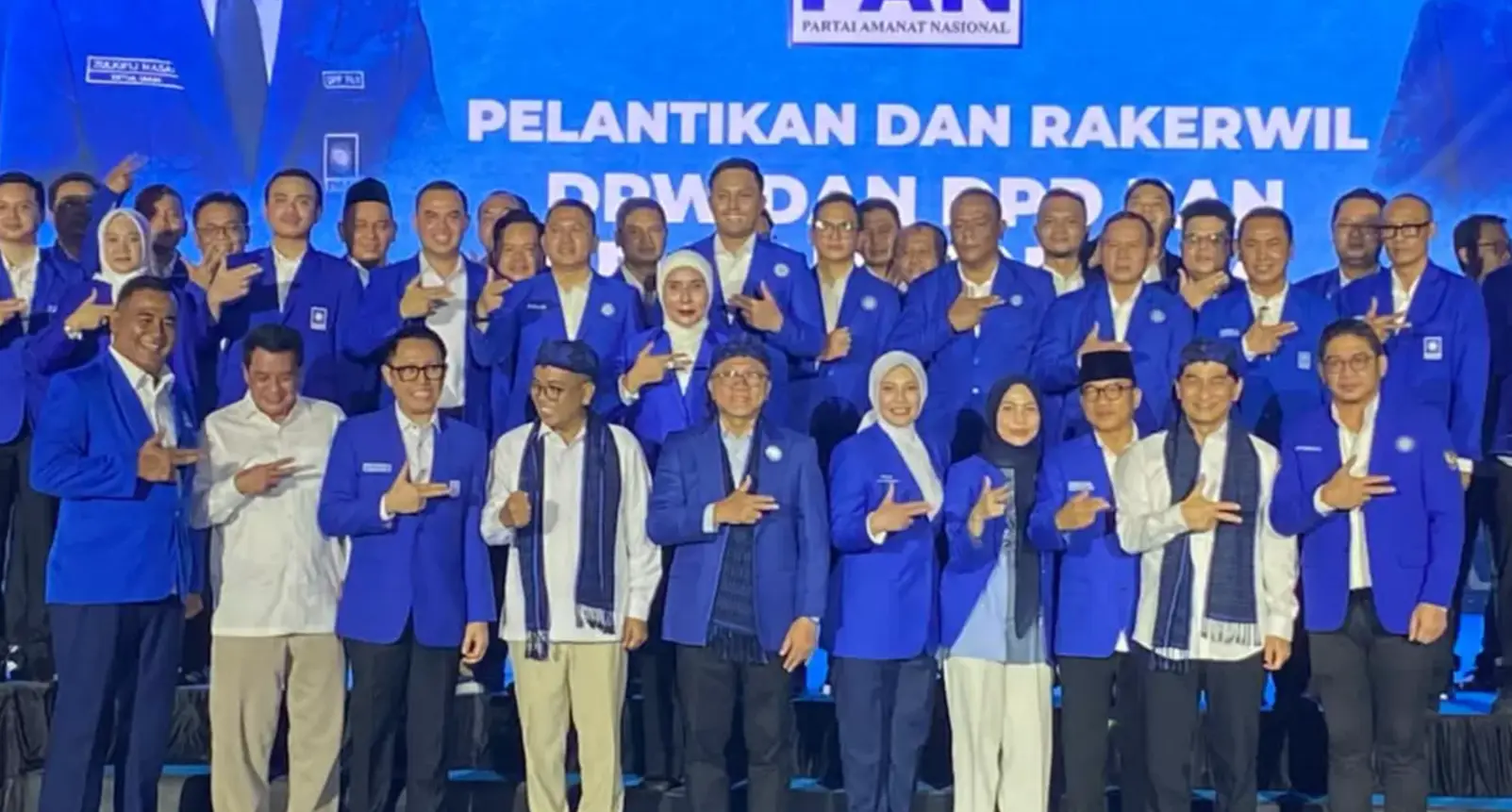 Ambisi PAN Banten: Zulhas Target Tiga Besar dan Strategi Irna Narulita