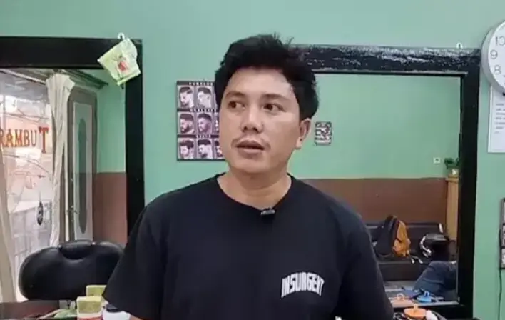 Kapster Cilandak Dianiaya Pelanggan Karena Hasil Cukur Tidak Puas