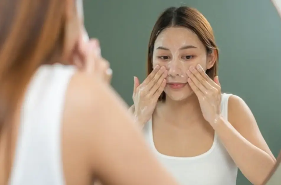 Scrub Tubuh Natural Angkat Sel Kulit Mati untuk Kulit Sehat Bercahaya